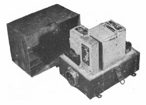 [Figure 358. Vibrator power supply for receiver of model 96 Type 3 airborne radio set. Used in Type 1 medium bomber (Betty). ]